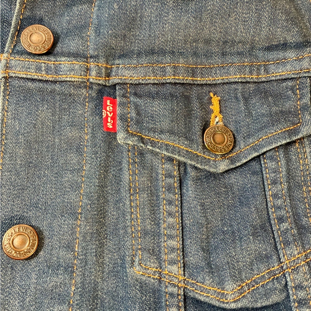 Levi's Blue Denim Trucker Jacket M - Picture 2 of 7